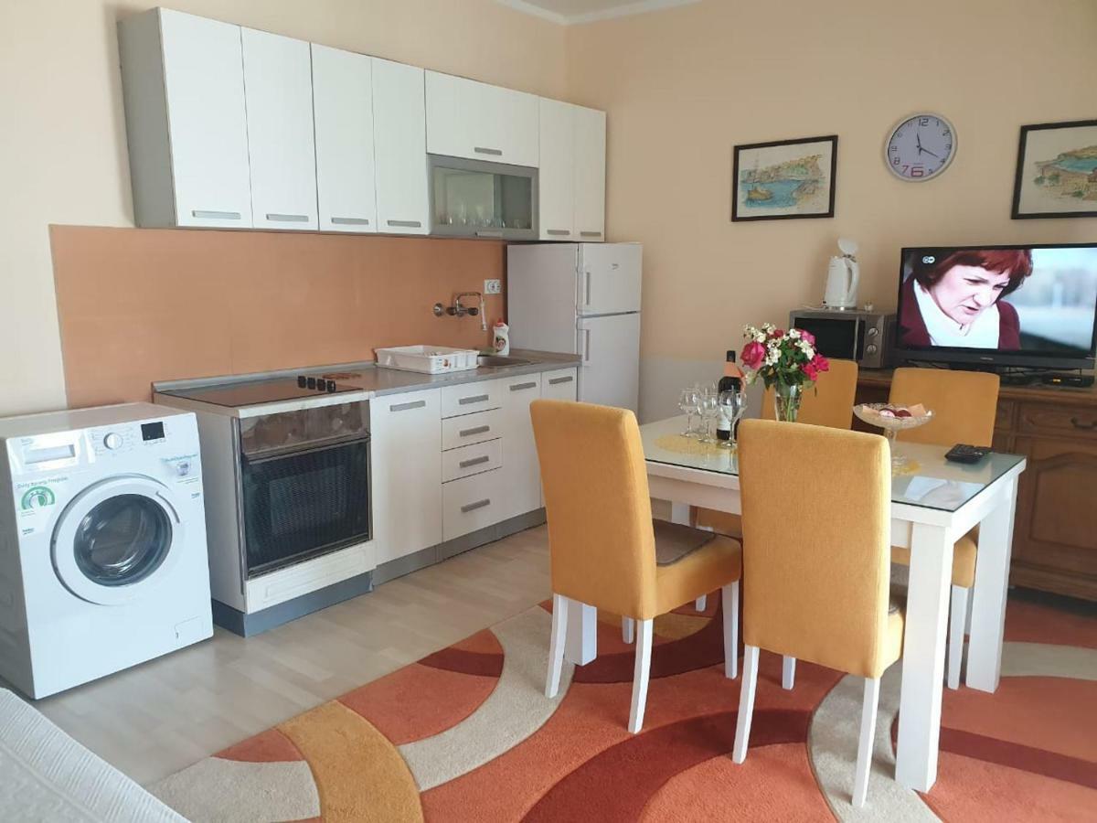 Apartments Knezevic Ulcinj Eksteriør billede